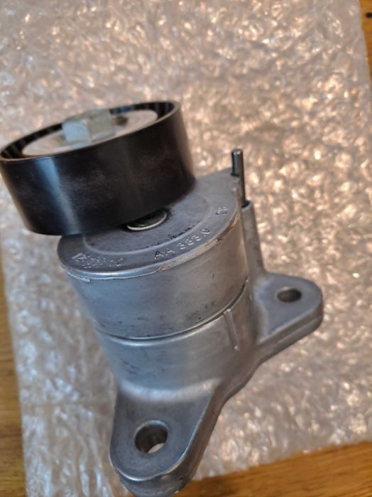 Натягувач приводного ременя INA 38 04891595AE CANADA