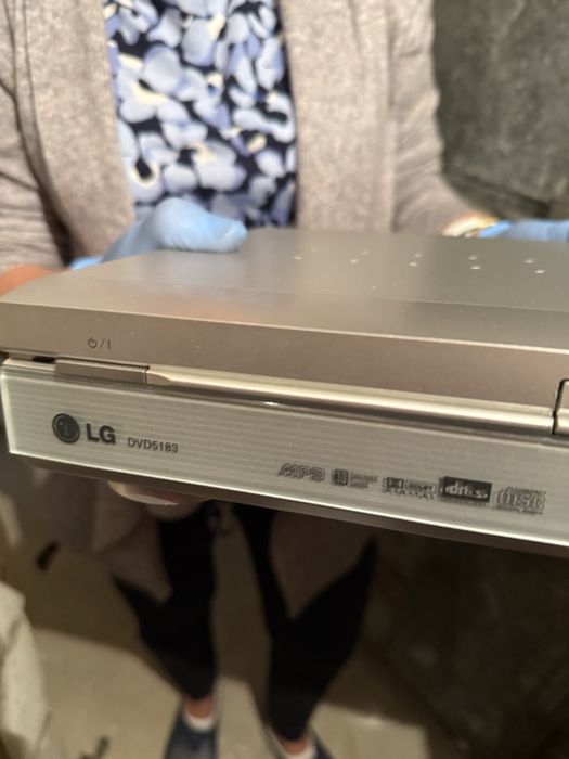 Odtwarzacz DVD marki LG DVD5183