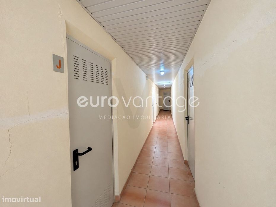 Apartamento T2+1 com 2 Garagens & Sótão | Casal dos Matos, Pousos,...