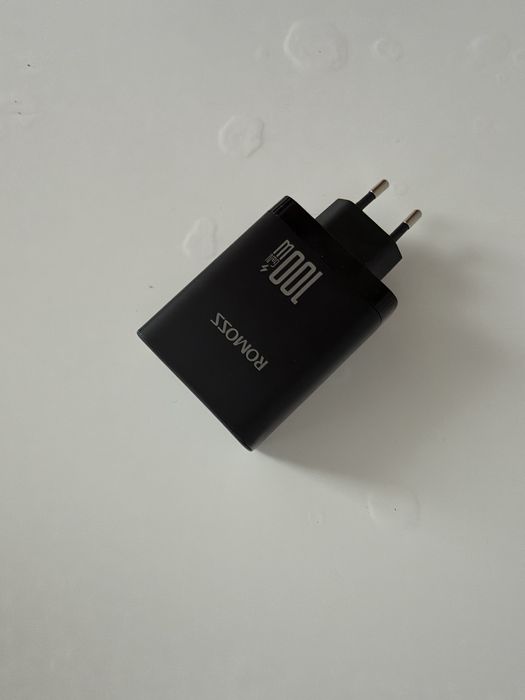 Блок живлення ROMOSS 100W