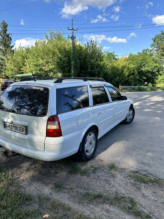 Opel Vectra B 1998 года