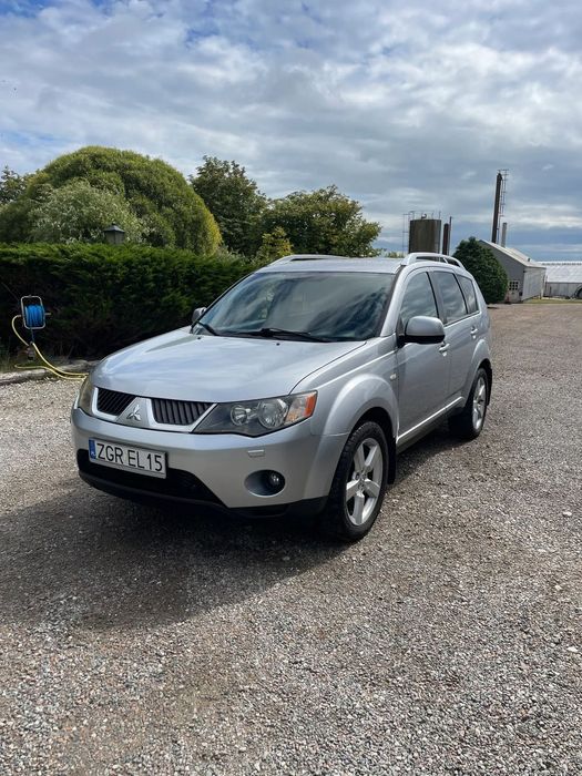 Mitsubishi Outlander Mitsubishi Outlander 2008 2.0 D-ID Rockford Fosgate Hak 7os 4WD