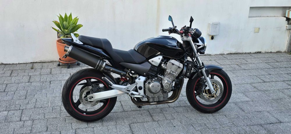 Honda CB 900 F Hornet