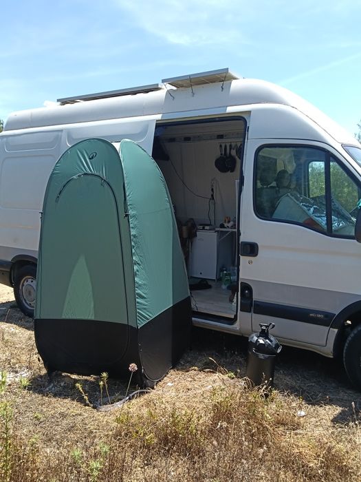 Autovivenda Renault master  2.5 dci