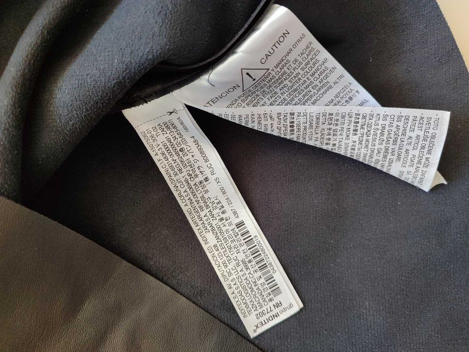 Zara кожаное платье