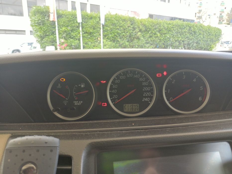 Nissan Primera 2003 2.2 diesel Motor Nissan