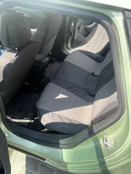 Opel Astra J 2011