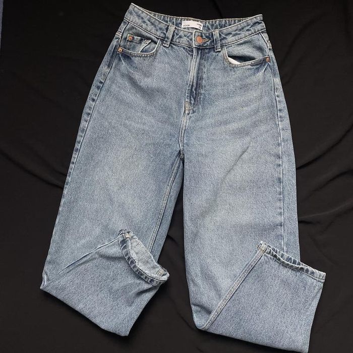 Стильні джинси гарні