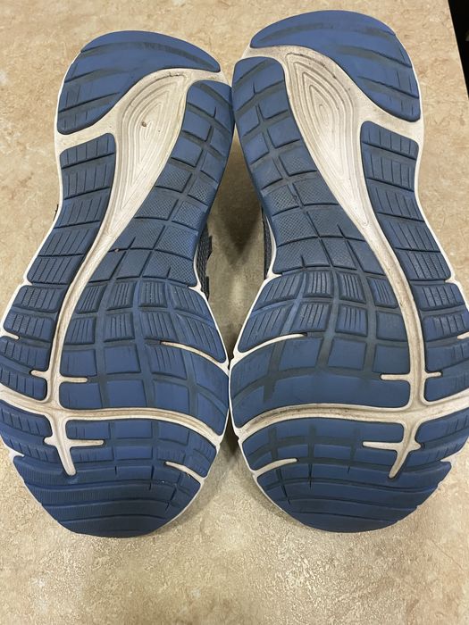 Кросівки New Balance 460v3,Mizuno