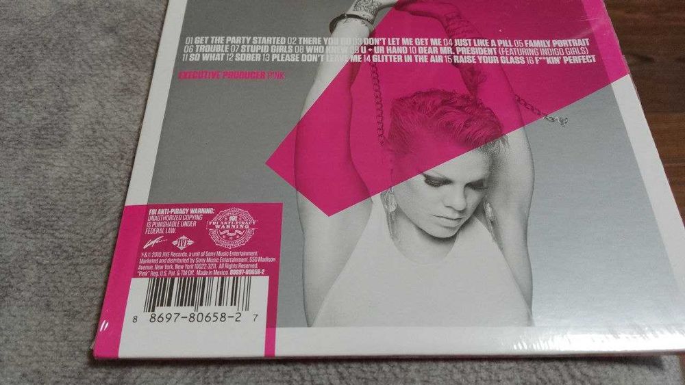 p!nk - greatest hits… so far!!! cd, фирмА, запаян
