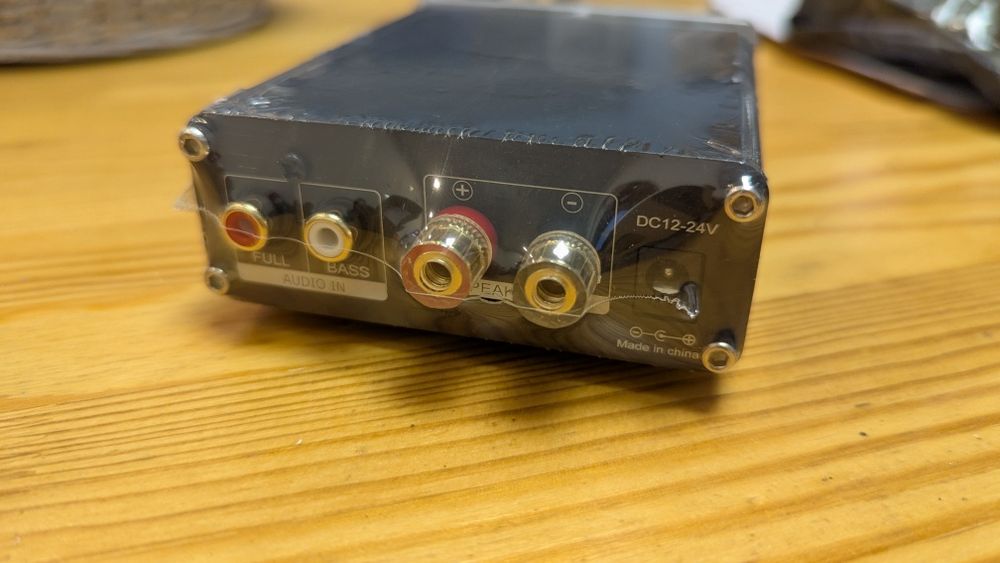 Підсилювач новий 100Вт +БЖ 20В