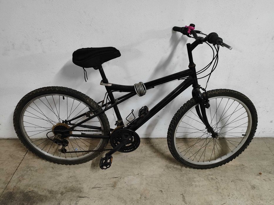 Vende se bicicleta