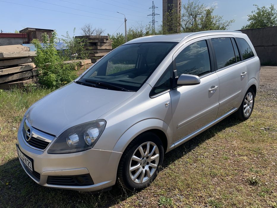 Авто для ЗСУ  Опель  Зафира В 1,9дизель