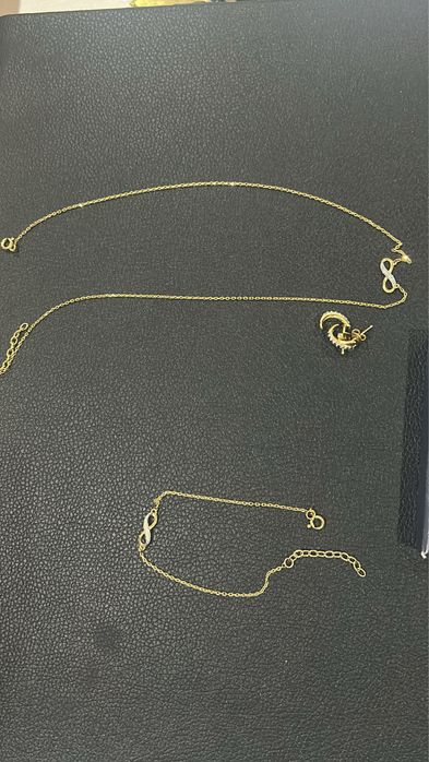 Conjunto oro vivo