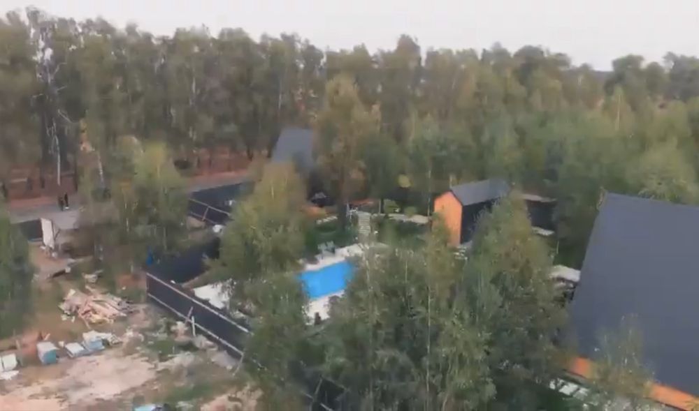 Ділянка Вашої мрії біля лісу!