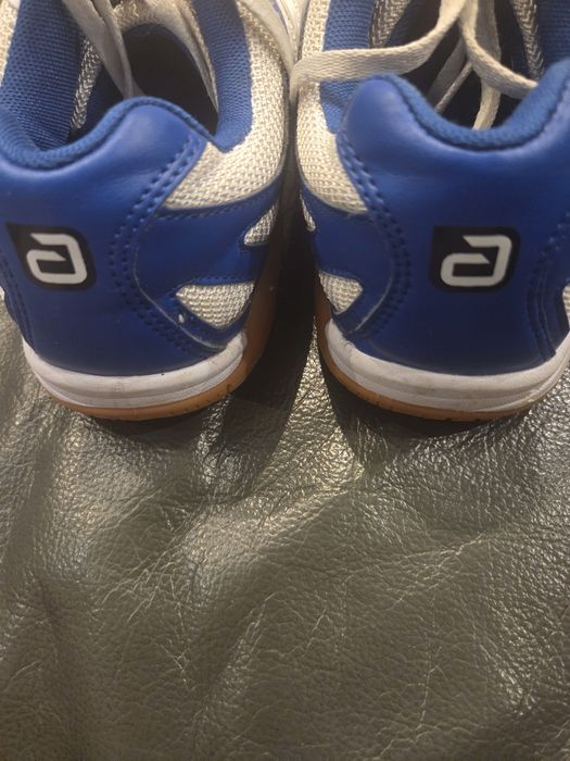 Buty do tenisa stołowego Andro 40,5