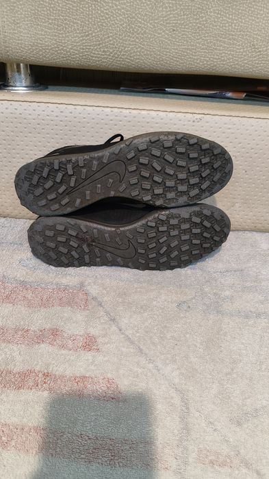 Сороконожки футзалки  бампи бутси Nike Mercurial (40 размер)