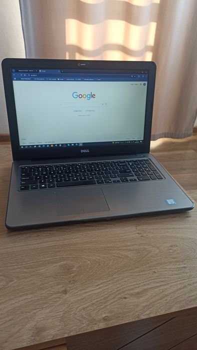 Laptop Dell Inspiron stan idealny