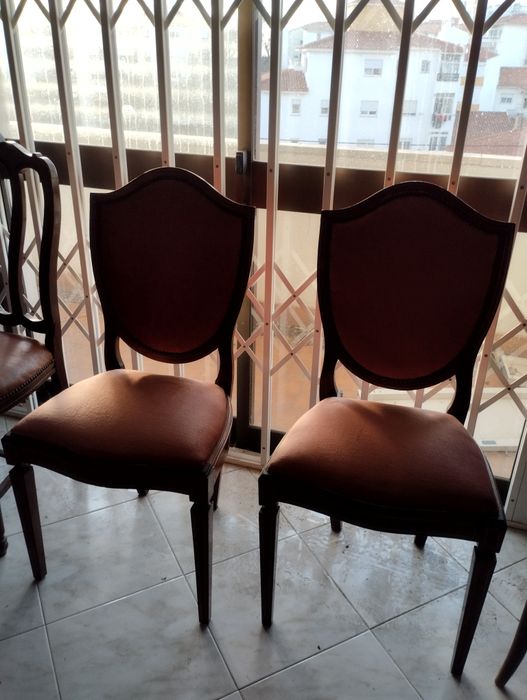 Conjunto de 2 cadeiras