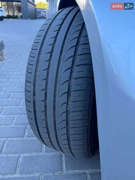 BMW E90 (бмв е90) 2.5 бензин