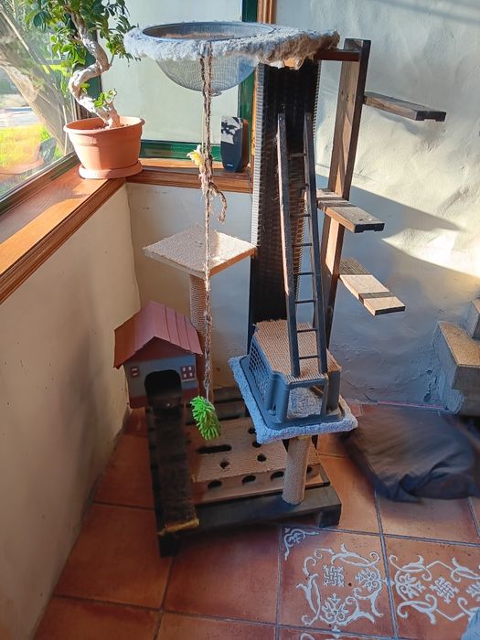 Arvore arranhador para gato