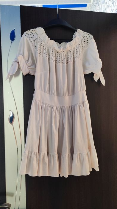 Легка літня сукня