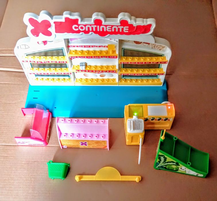 Barriguitas Supermercado Continente e casa maleta para reaproveitar.425957371224401922