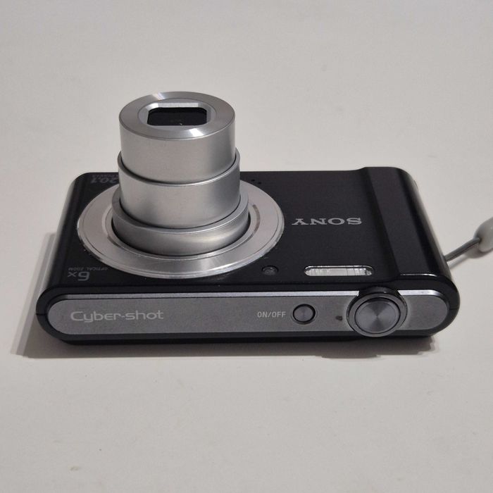 Sony Cybershot DSC-W810 - 20.1MP - Máquina fotográfica compacta