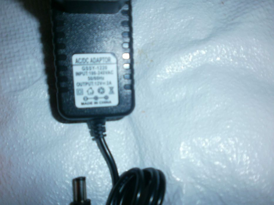 Адаптер,мережевий блок живлення 12v 2A 5.5mm*2.5mm