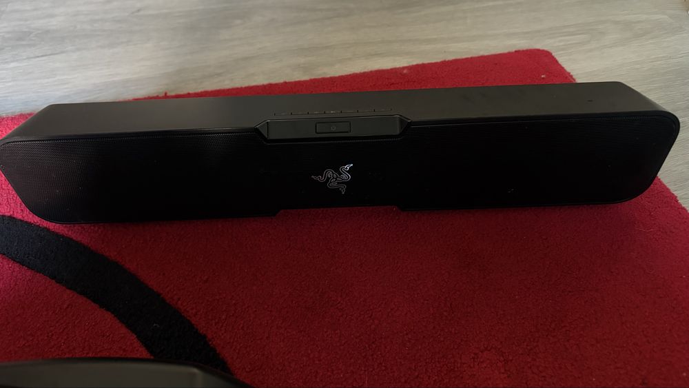 Razer Leviathan 5.1 Soundbar + Subwoofer
