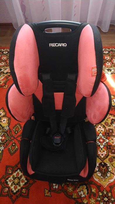 Дитяче автокрісло Recaro young sport (стан ідеальний)