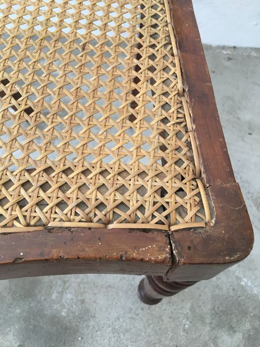 Conjunto duas cadeiras antigas