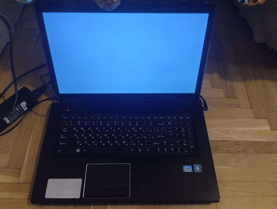 Продам ноутбук lenovo