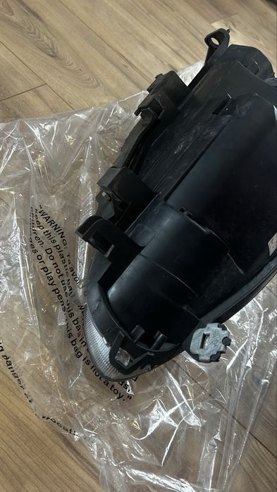 Lampa lewa Punto