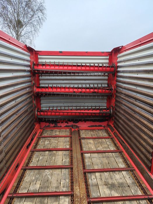 Przyczepa samozbierająca pottinger jumbo 6010