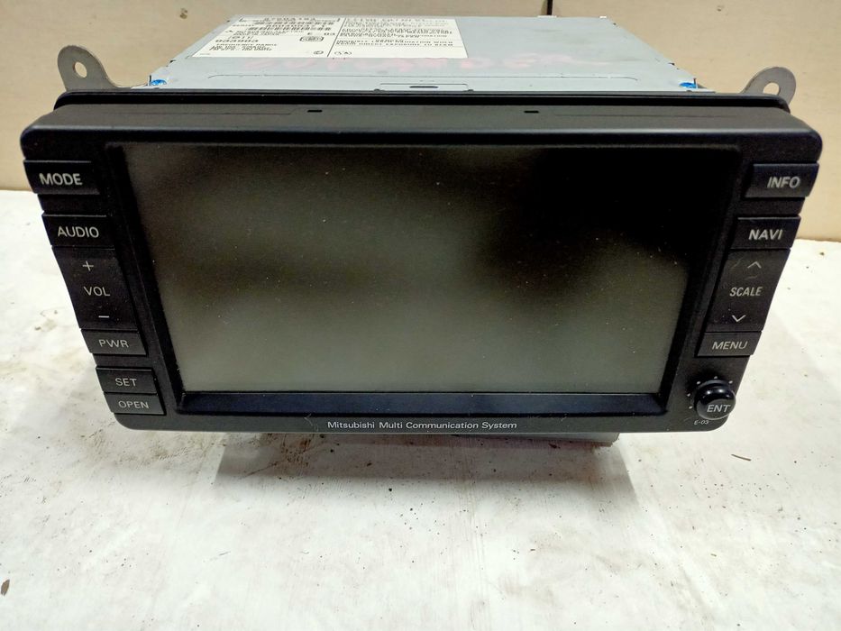 Mitsubishi Outlander 2 II radio nawigacja oryginał demontaż