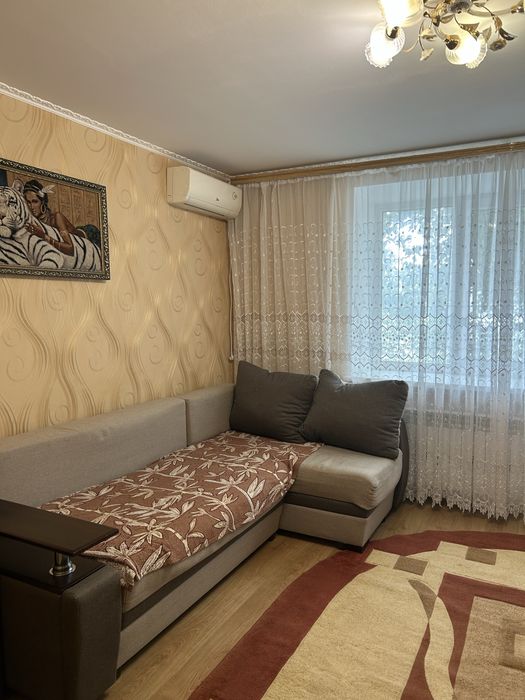 Здаеться 2 к/к  Центр