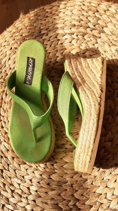 Sandálias Verdes Nº37