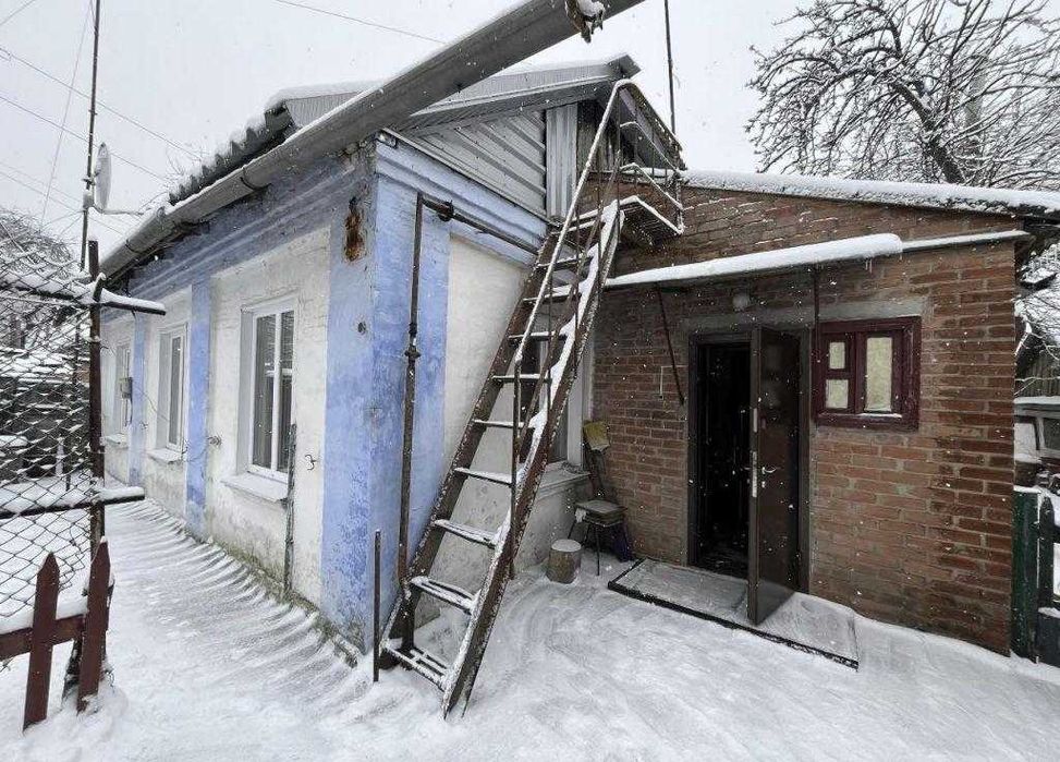 Продам окремий будинок в центральній частині міста