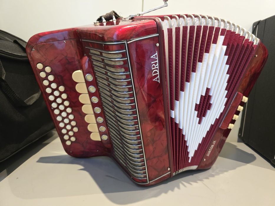 Concertina 4a voz fole novo