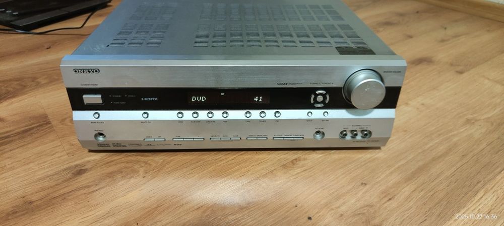 Amplituner Onkyo  TX -SR 506