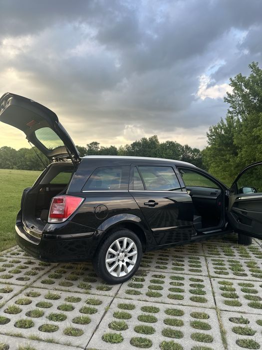 Opel astra h combi