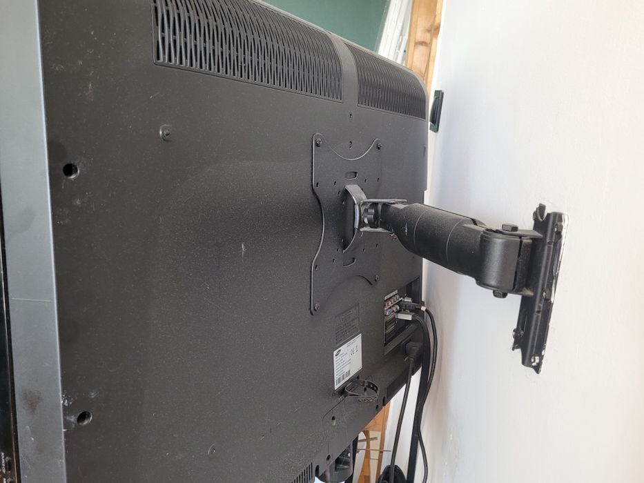 Telewizor Samsung LE37A551P2R – 37 cali Full HD