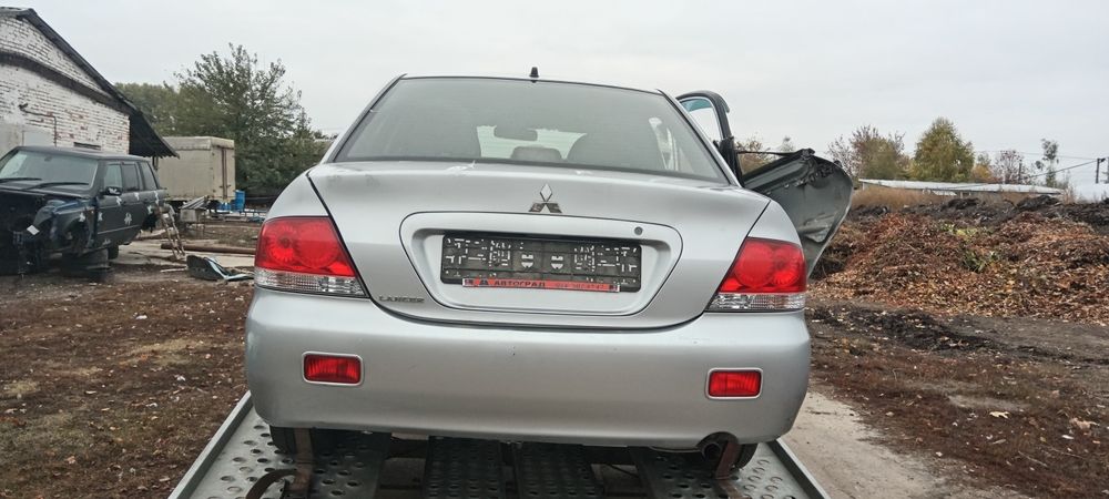 Четверть ланжерон Mitsubishi Lancer 9