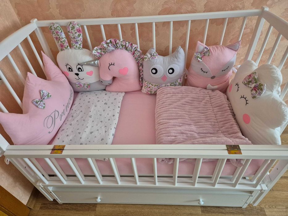 Дитяче ліжечко маятник, матрац та бортики