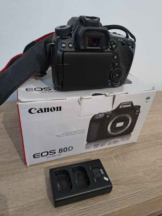 Canon eos 80D. Body.
