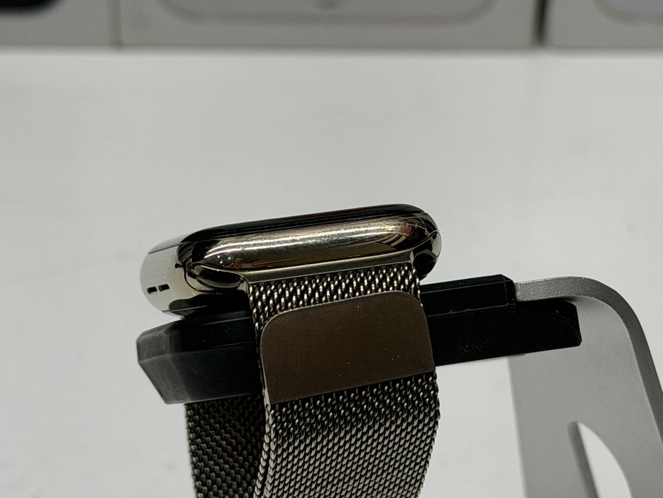 MAГAЗИН Apple Watch Series 6 40mm Stainless Steel Gold TradeIn/Oбмeн