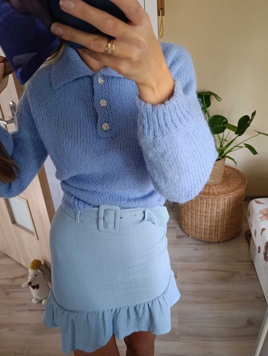 Sweter damski zdobienie guziki błękit kołnierzyk XS s jesień zima