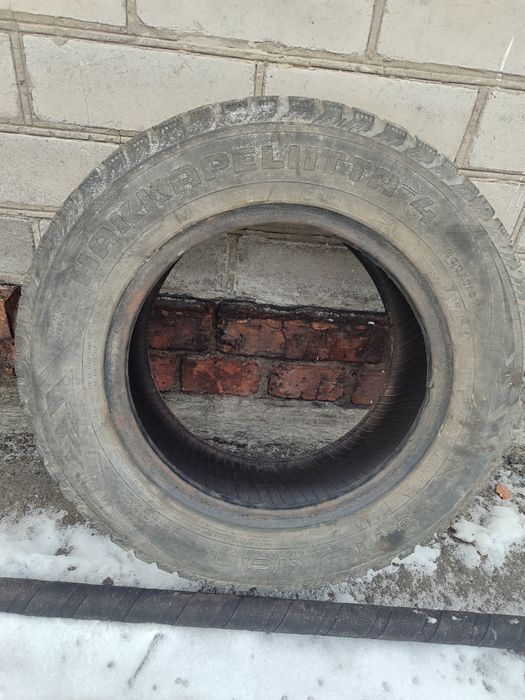 Продам резину  nokian 175.30.13