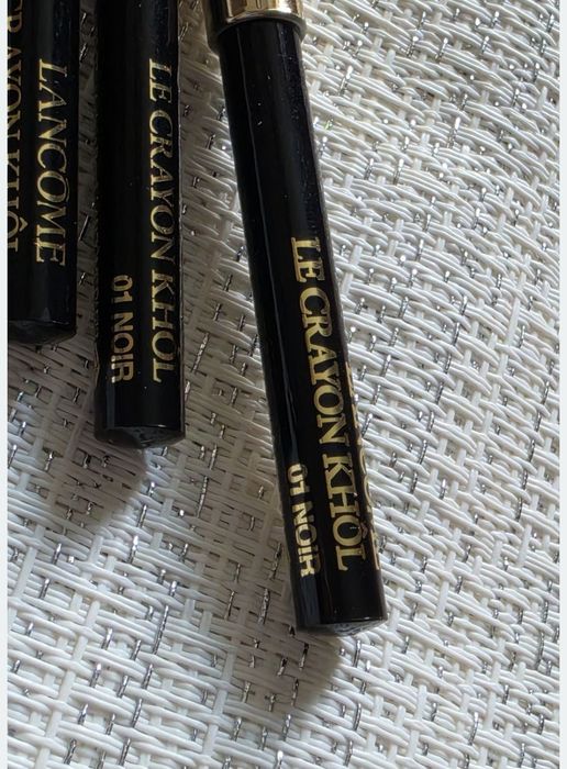 Czarna kredka Lancome mini